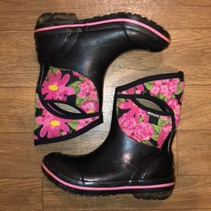 Bogs Plimsoll Mid Rosie Rubber Insulated Boots